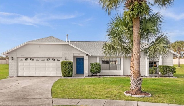 Enchanting Disney Oasis: Private Pool, Game Room & BBQ!