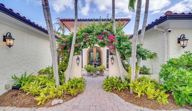 Endless Beach Days! Luxe Vero Beach Home w/Pool