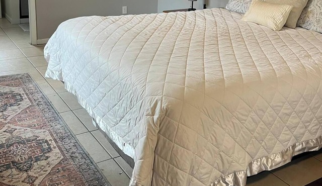 Enjoy a 3B-2B Peaceful Extended Stay Home Near Titusville KSC and Indian River