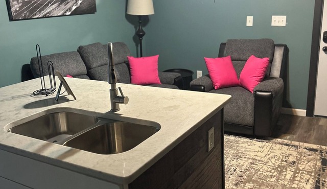 Enjoyable 1-bedroom apartment with AC in vibrant Memphis