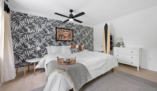 Escape to Luxury: Gorgeous Suite at KarINN in Downtown Ft Lauderdale Unit 3