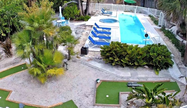 Exclusive Palm Island 2br/2ba Home with Pool, Hot Tub, Dock, & 7-Mile Beach