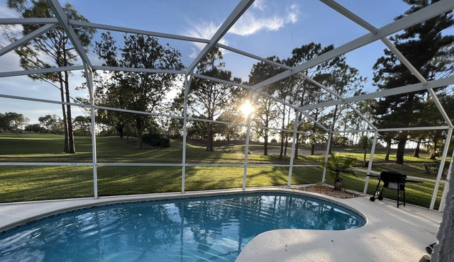 Executive 5 Bedroom Home near Disney on Golf Course