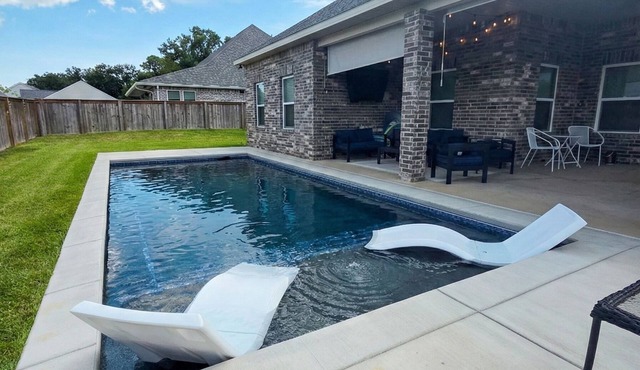Experience the gold standard of Ocean Springs. Private 3BR home with a personal touch you won't find in hotels. Space, style, and local soul.