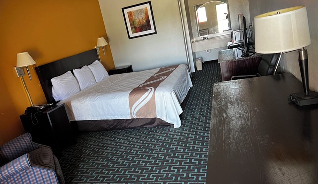 Express Inn & Suites in Trion
