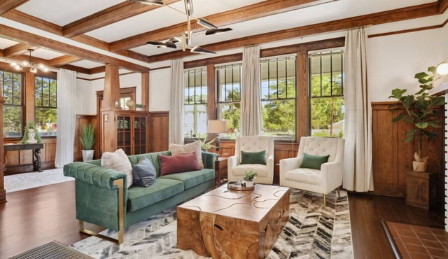 Exquisite Garden District Haven, Walk to Dining
