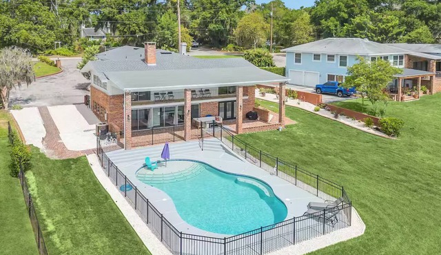 Family Friendly Lake House W/Pool Near Legoland