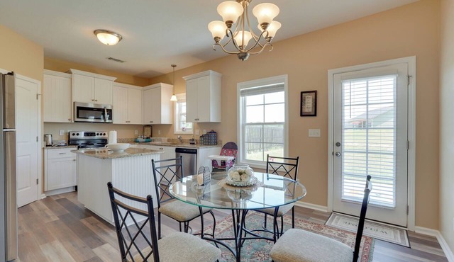 Feels Like Home! Spacious Retreat Near Augusta in Grovetown