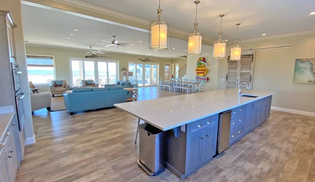 Following Seas | Spacious Gulf View Home | Heated Pool | Event Friendly