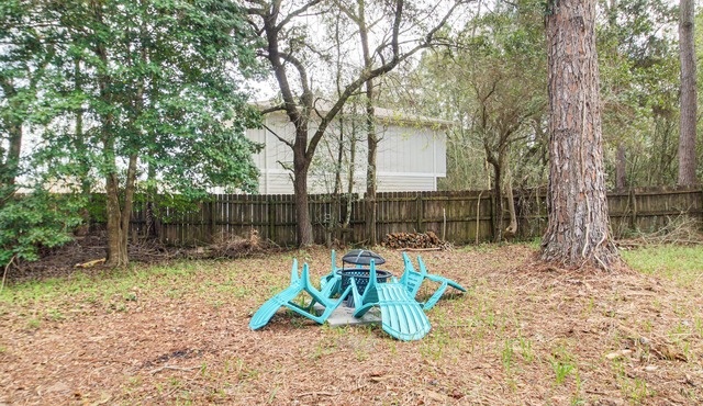 Fun in the Sun w/Family - Pensacola Duplex + Yard