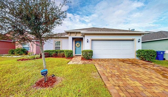 Gateway to Orlando Theme Parks! Dog-Friendly Haven