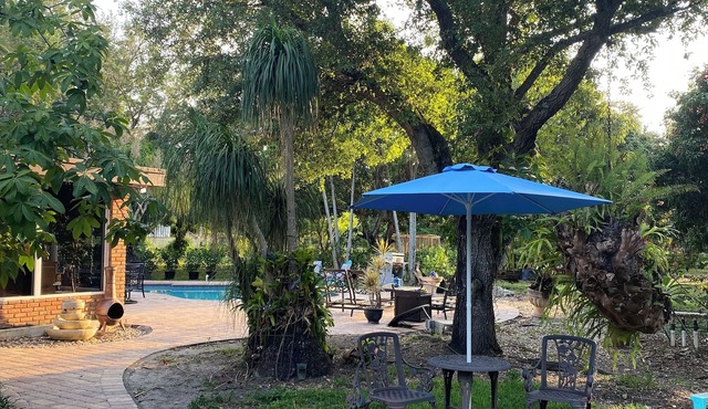 Glamping Miami Farm area RV friendly between Kendall and Key Largo hookup ready!