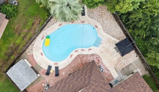 Golden Spike Oasis I Heated Pool