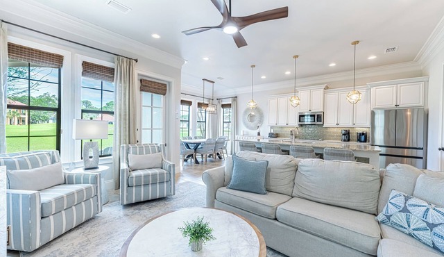 Golf Course Home ~ 2 Golf Carts ~ Gated Resort in Miramar Beach
