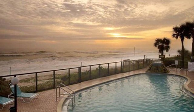Gorgeous Oceanview Condo in Ormond Beach