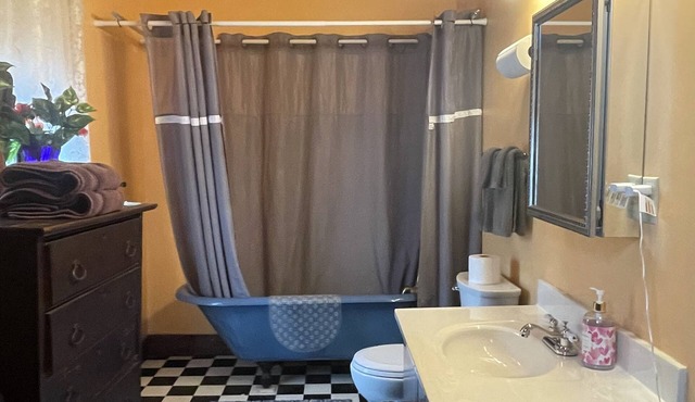 Grand Gables Inn Bed & Breakfast
