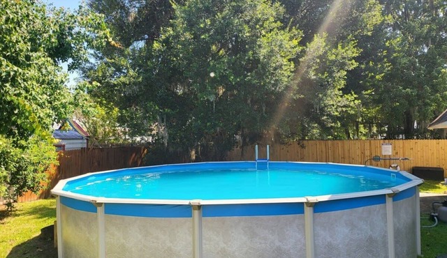 Group-Friendly Home with Pool, Grill & Fenced Yard in Savannah