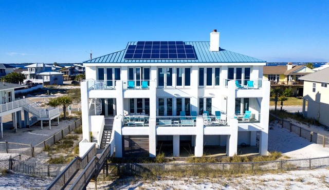Gulf Front 5BR Home | 100' of Beach Frontage | Gourmet Kitchen