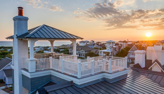 Gulf View Escape with Pool and Lookout