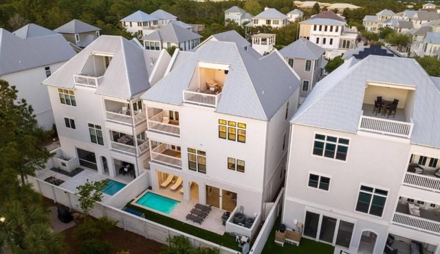 Gulf Views-Private Beach Access-Private Heated Plunge Pool-LSV-Bikes-Beach Gear