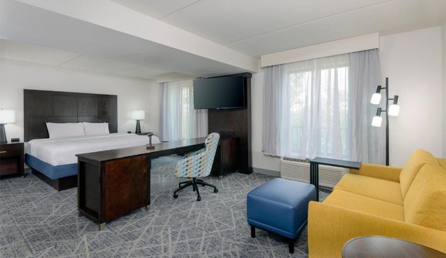 Hampton Inn & Suites Pensacola/Gulf Breeze