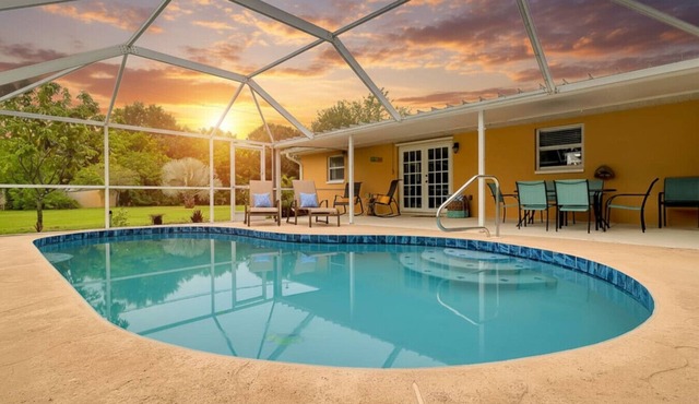 Heated Pool | Pet Friendly | Beach Gear | Big Yard