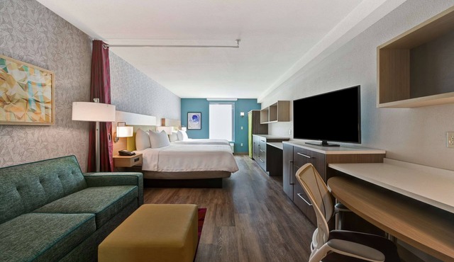 Home2 Suites by Hilton West Palm Beach Airport, FL in West Palm Beach
