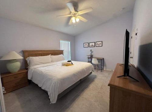Host Hubble Private Rooms, Reserve Drive
