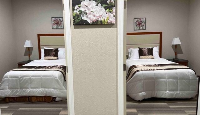 Hotel Pinehurst- Laurel Suite 209