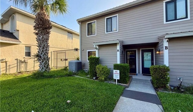 HUNTER SPRINGS condo with boat dock