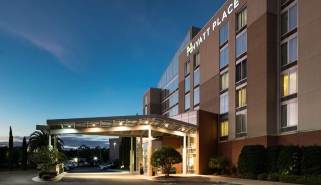 Hyatt Place Jacksonville Airport in Beeghly Heights