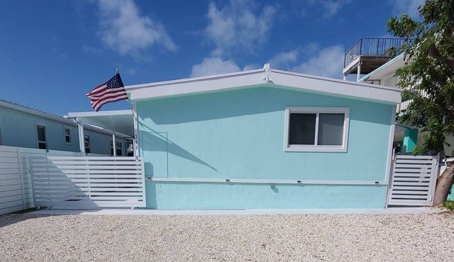 Ideal Keys Getaway! Bring your family, boat and enjoy Keys living!