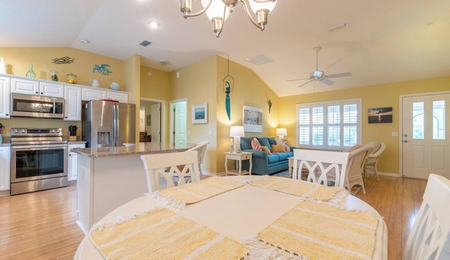 Island Time Inn - 3/2 w/Golf Cart in The Village of Hadley