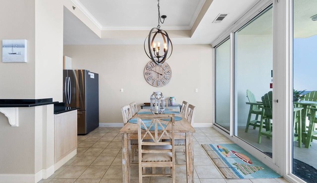 La Playa 202: Wrap-Around Gulf Balcony, Heated Pool + Luxury King Suites!