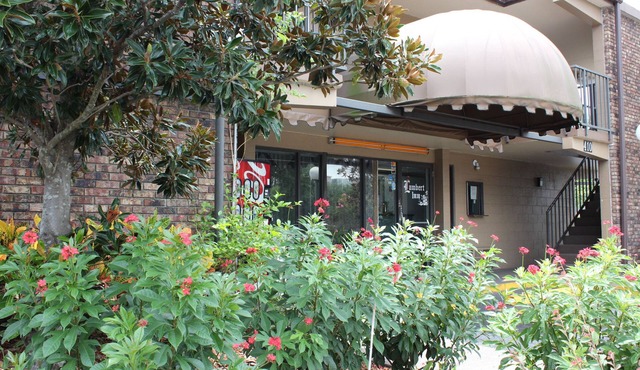 Lambert Inn