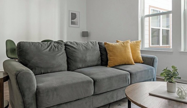 Landing | Amazing 1BD, Yoga Studio, Gym