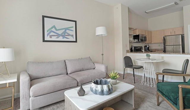 Landing | Incredible 1BD, Gym, Pool