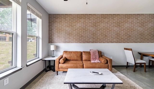 Landing | Spectacular 1BD, Yoga Studio, Game Room in Bellview