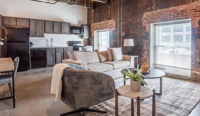 Landing | Spectacular 1BD, Courtyard, Gym