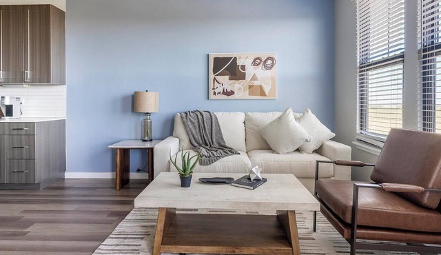 Landing | Stunning 1BD, Clubhouse, Gym in Longboat Key