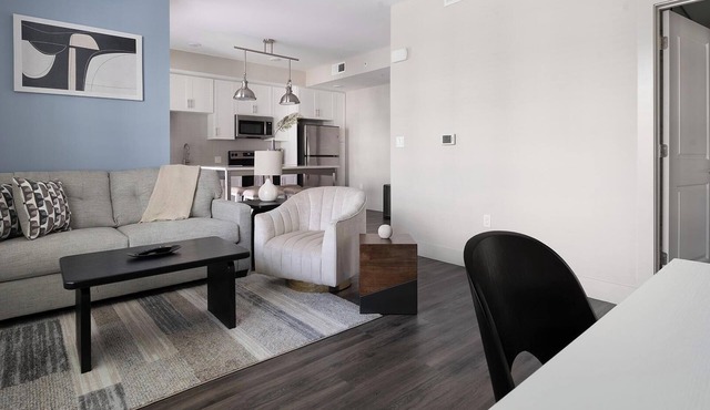 Landing | Stunning 1BD, Gym
