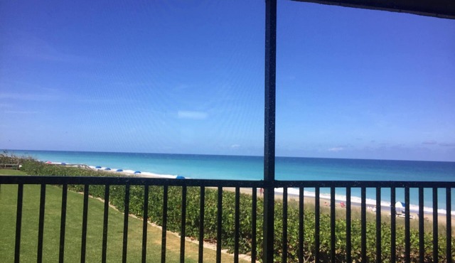 Large Beach Condo! Amazing Ocean Views! Hutchinson Island, Jensen Beach, FL in Jensen Beach