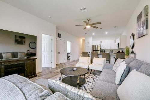 Lehigh Acres Family Getaway w/Lanai + Golf Nearby