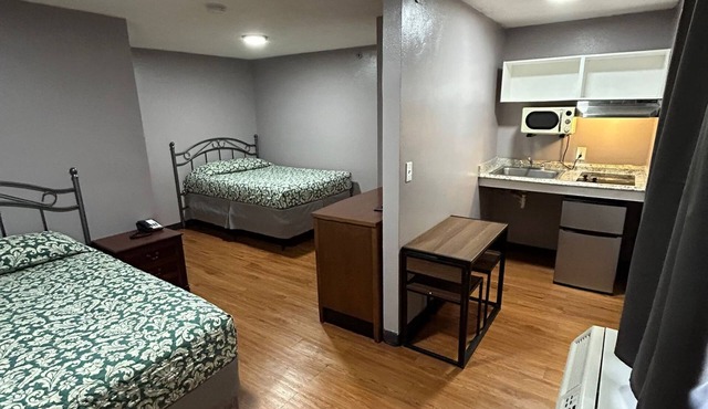 Live In Lodge in Lilburn