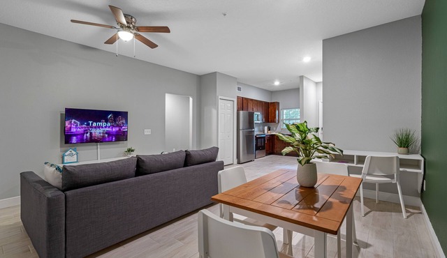 Lovely newly built condo centrally located in TPA