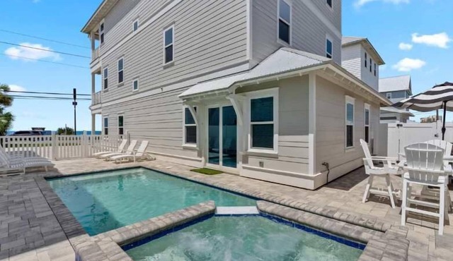 LUX Family Heavenly Day Beachfront - Pool - Hot tub