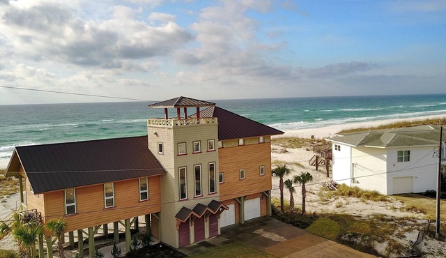 Luxury and Tranquility on the Beach GREAT PRICES FOR AUGUST ON THE BEACH