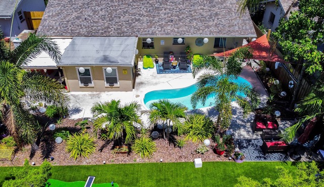 Luxury Oasis heated pool near beach