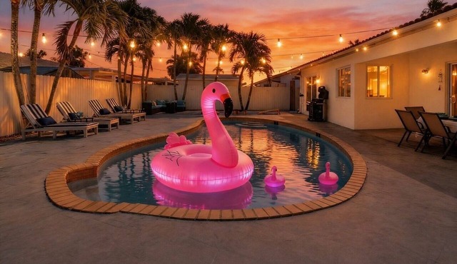 🌴💦 Luxury Resort-Style Backyard w/Pool, Firepit, Grill & LED Night Vibes