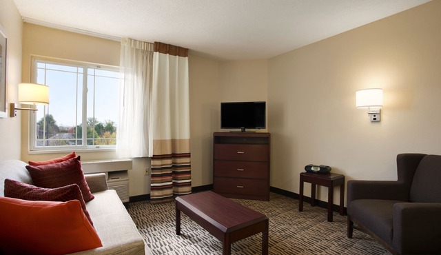 MainStay Suites Chicago Hoffman Estates in Hoffman Estates